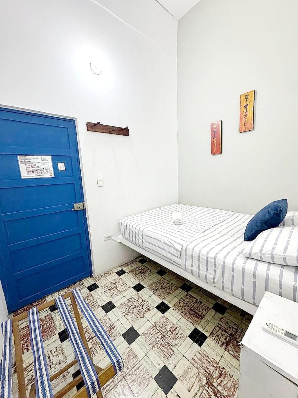 Hostal 1811 Cartagena Exterior photo